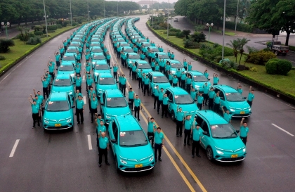 Xanh SM - hãng taxi thuần điện đầu tiên tại Việt Nam chính thức xuất hiện